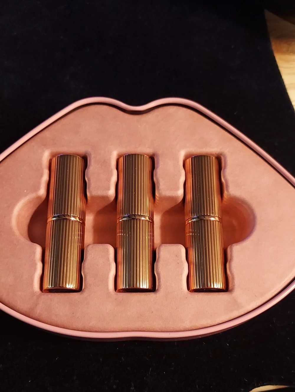💄💋Charlotte Tilbury Mini Lip Trio — Rose To fame,90s Pink And Icon baby.